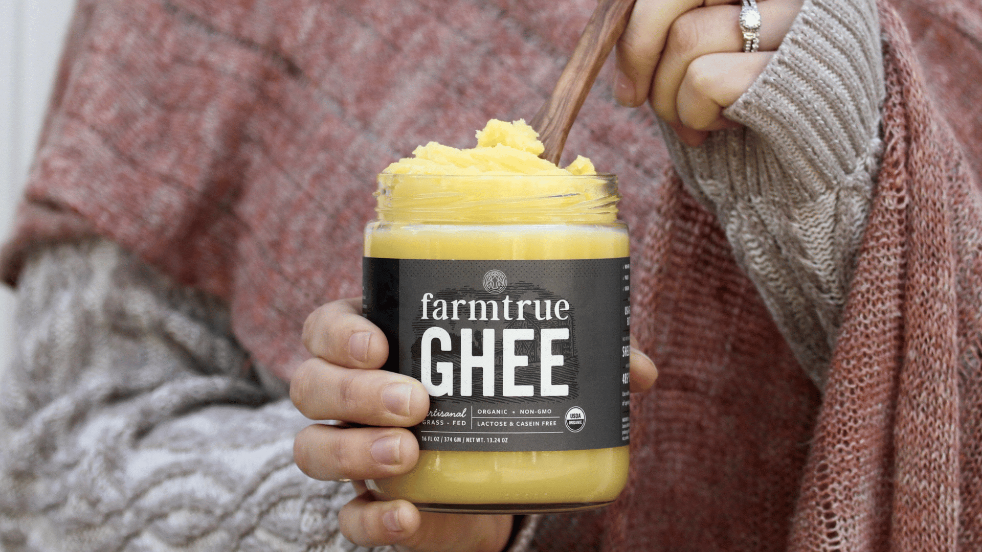 Organic Ghee vs Butter: A Comprehensive Comparison for the Health-Conscious Consumer
